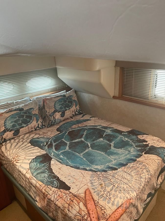 1997-silverton-372-diesel-motoryacht-power-9427857-964442090-0-130620240925-7