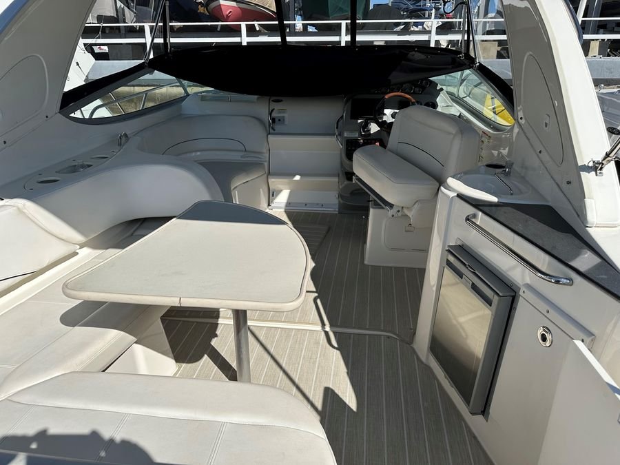2012-bayliner-335-cruiser-power-9423852-964302892-0-100620241547-13